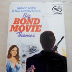 Big Bond Movie Themes Soundtrack (Burt Bacharach, John Barry, Paul McCartney, Monty Norman) - CD cover